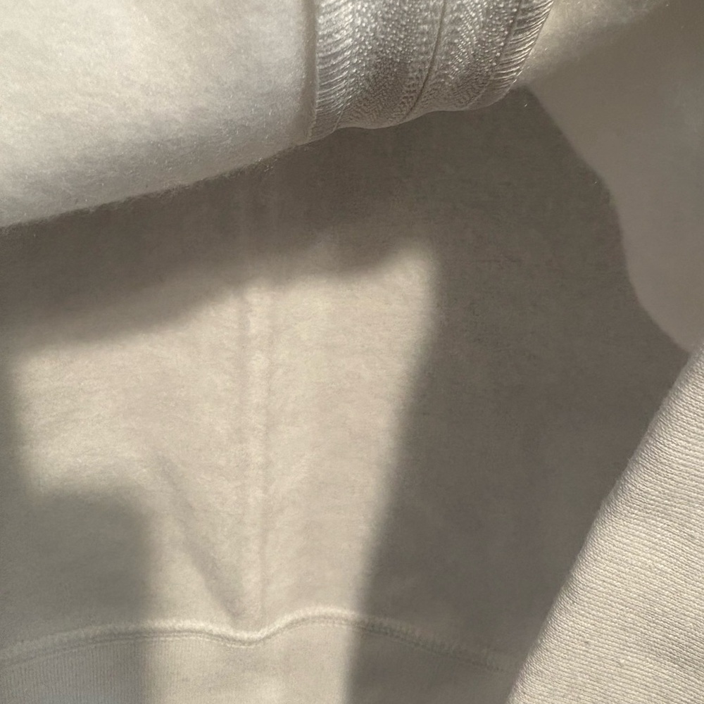 Hanes Women's White Zip-Up Hoodie Small - Picture 5 of 5